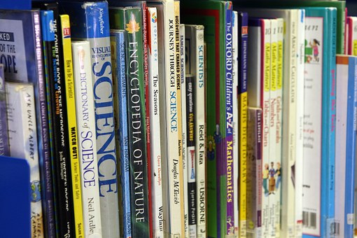 books-108538__340 books-108538__340